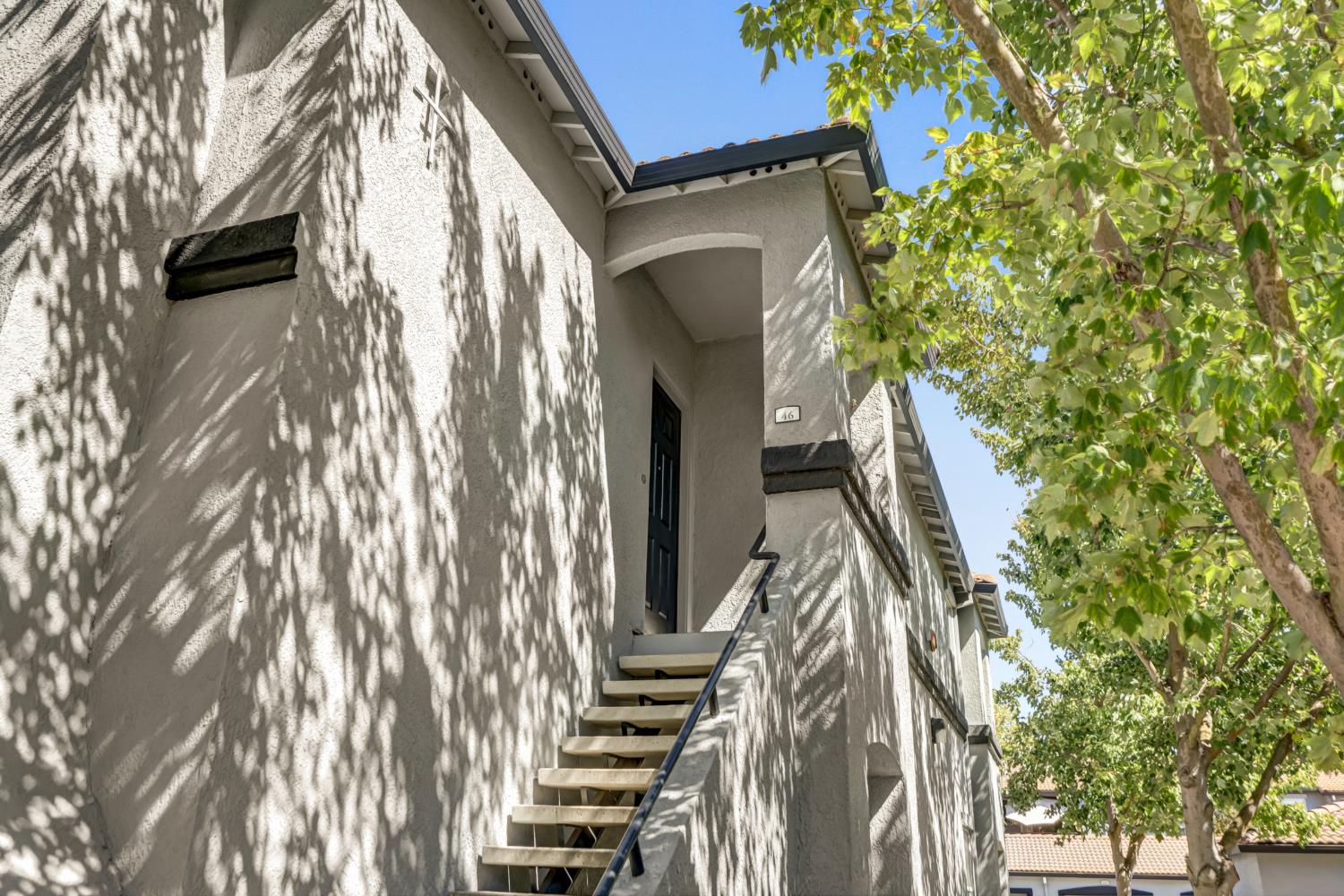 5201 Laguna Oaks 46