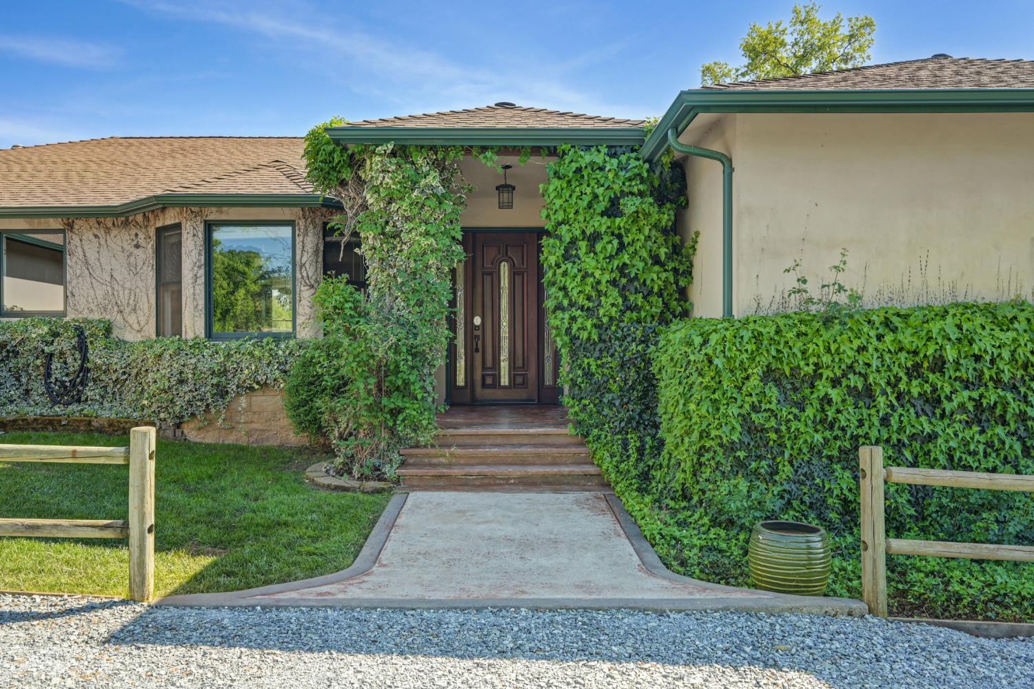 10543 Streeter Road