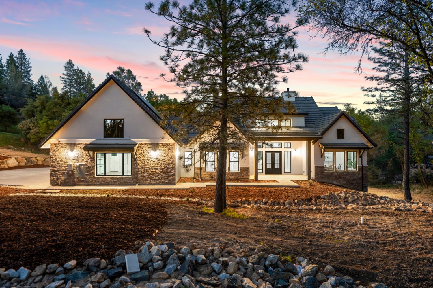 15010 Grand Knoll Drive