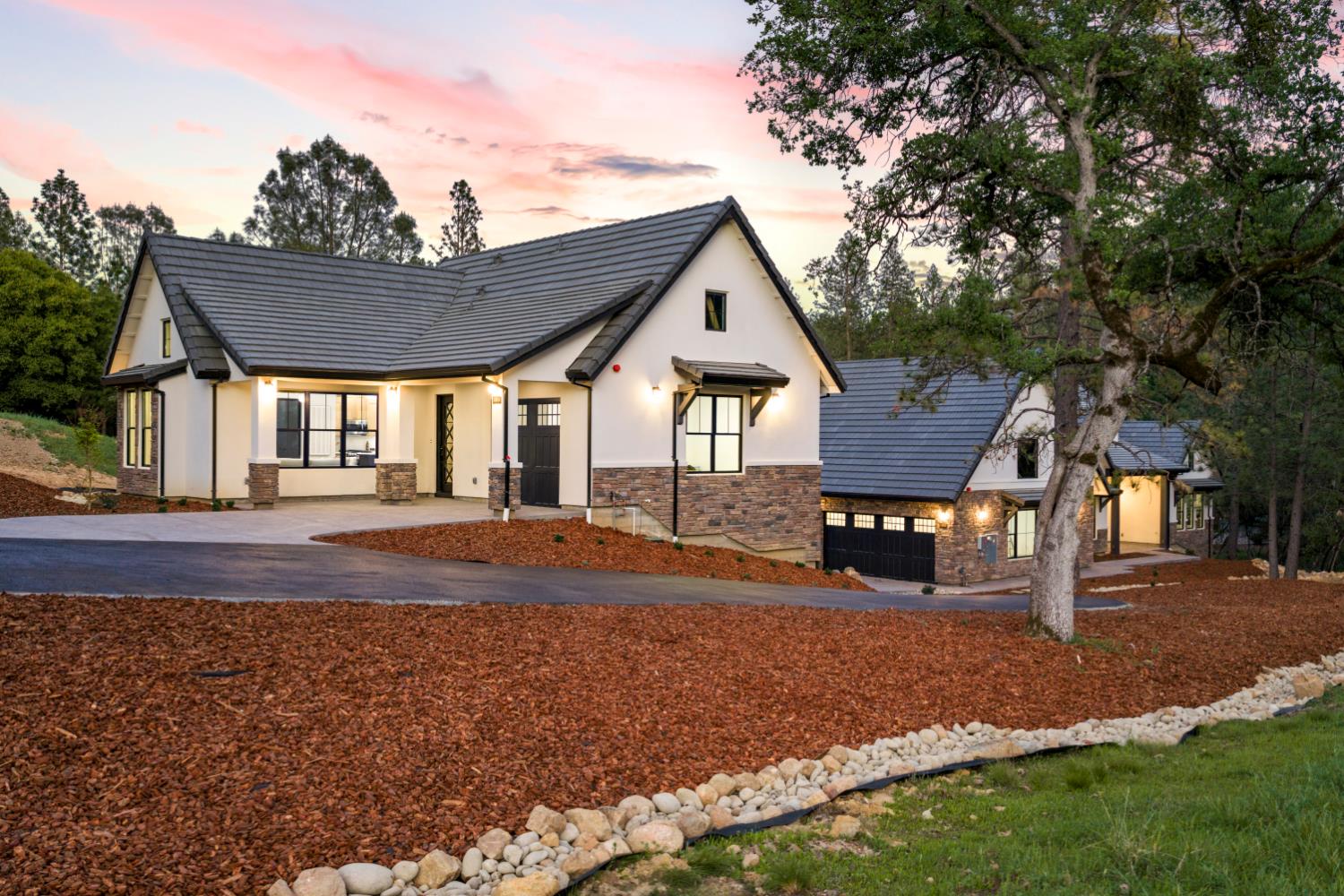 15010 Grand Knoll Drive