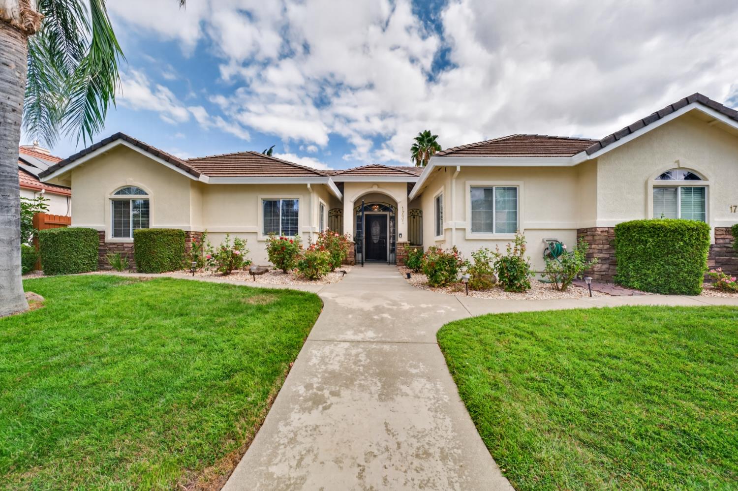 1731 Morrison