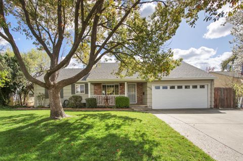 3624 Woodcrest Road Sacramento CA 95821