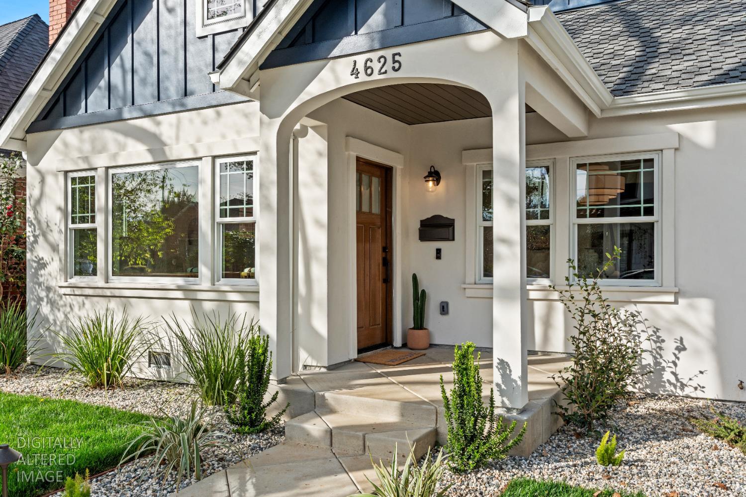 4625 Buckingham Way