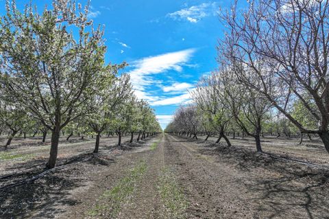 12481 S Calaveras Avenue Cantua Creek CA 93608
