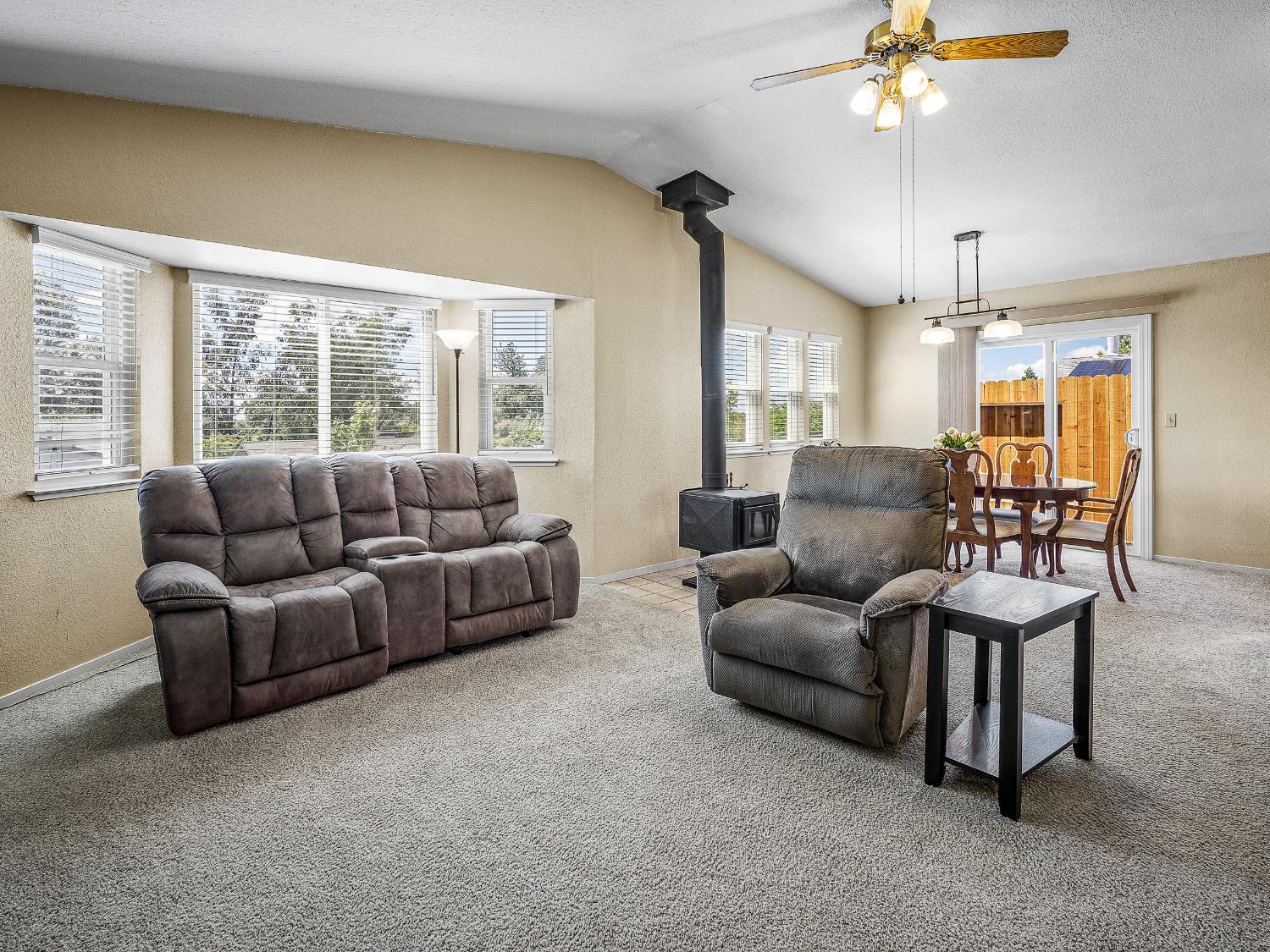 4914 Summit View Court