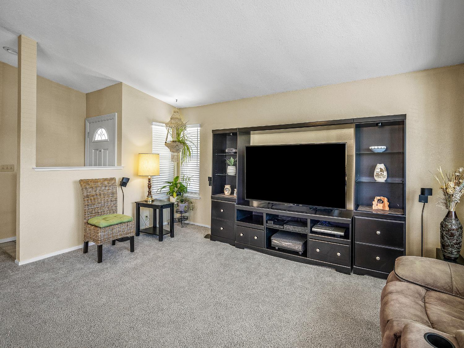 4914 Summit View Court