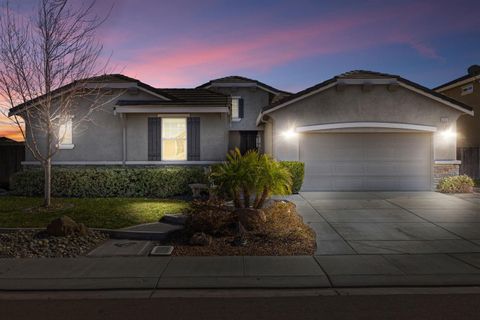 2320 Emigrant Place Manteca CA 95337