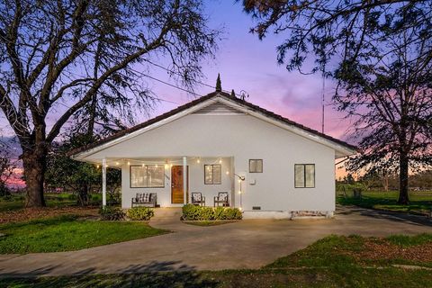 8711 Bradshaw Road Elk Grove CA 95624
