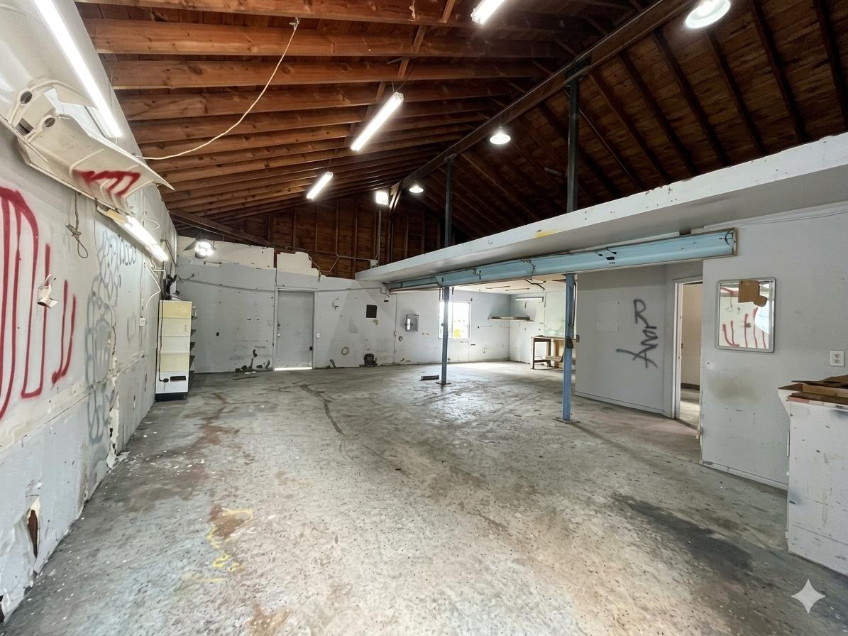 5070 Pony Express Trail