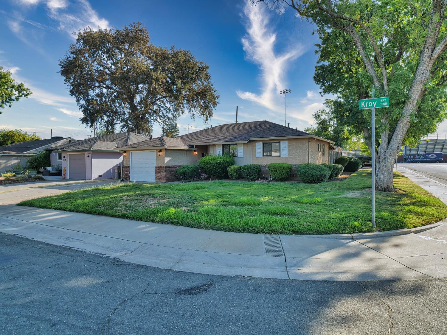 3541 Kroy Way