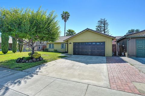 2830 Lincoln Boulevard Tracy CA 95376