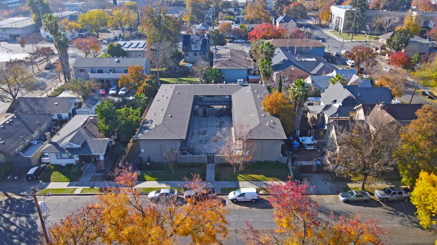 625 N Commerce Street