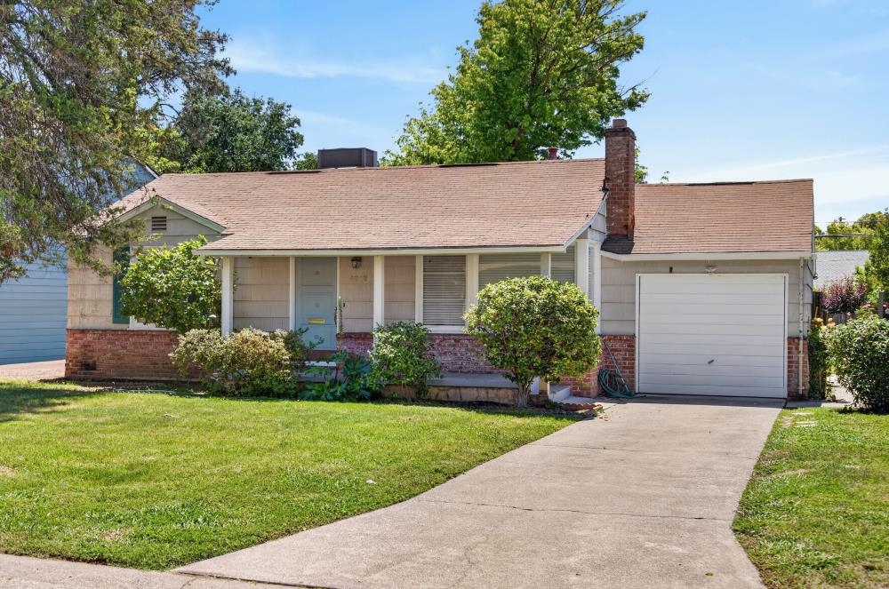 4012 Lusk Drive