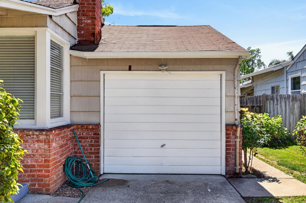 4012 Lusk Drive