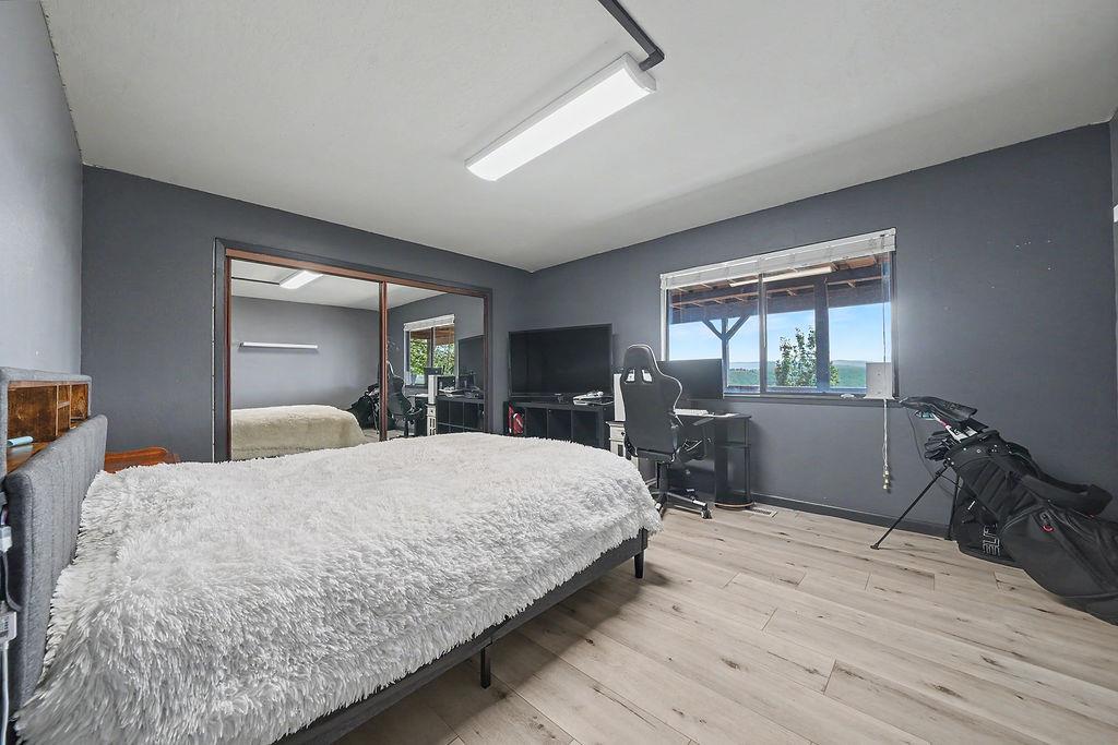 11110 Clinton Bar Road
