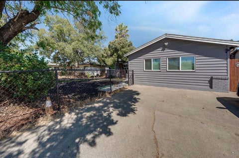 MLS: 226122041