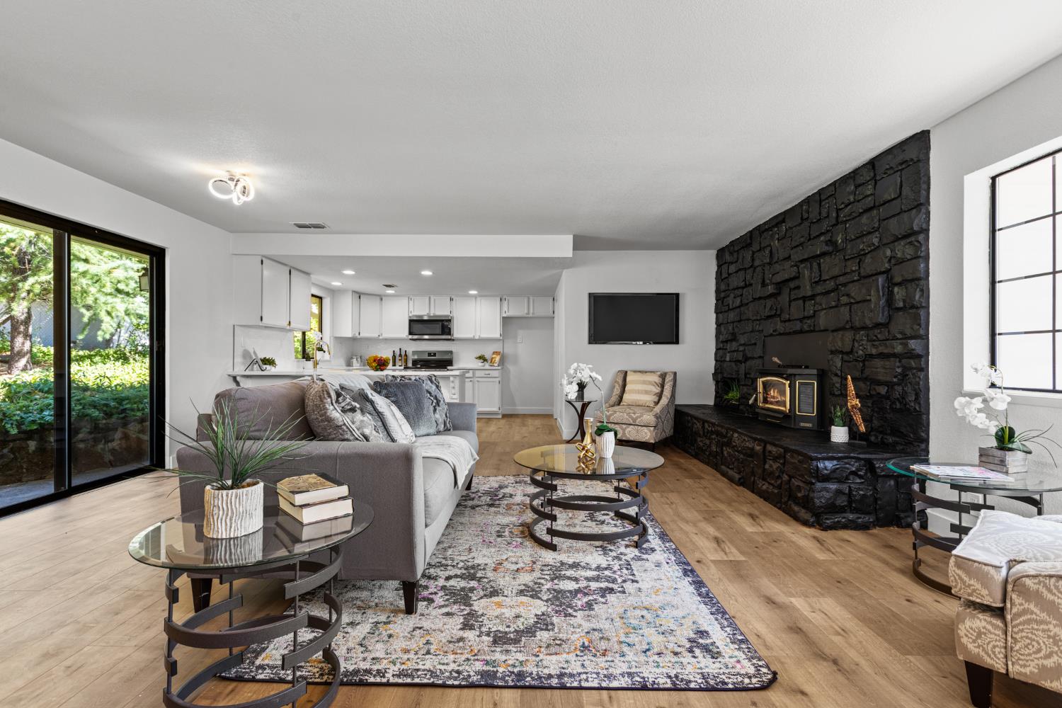 3435 La Cienega Way