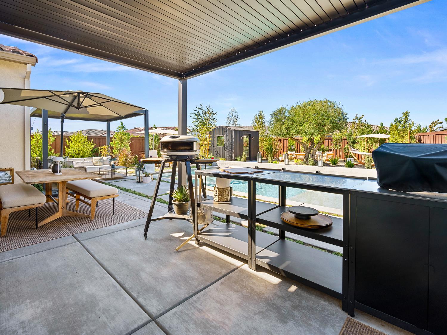 Folsom, California 95630, United States, 2 Bedrooms Bedrooms, ,2 BathroomsBathrooms,Residential,Active,212342