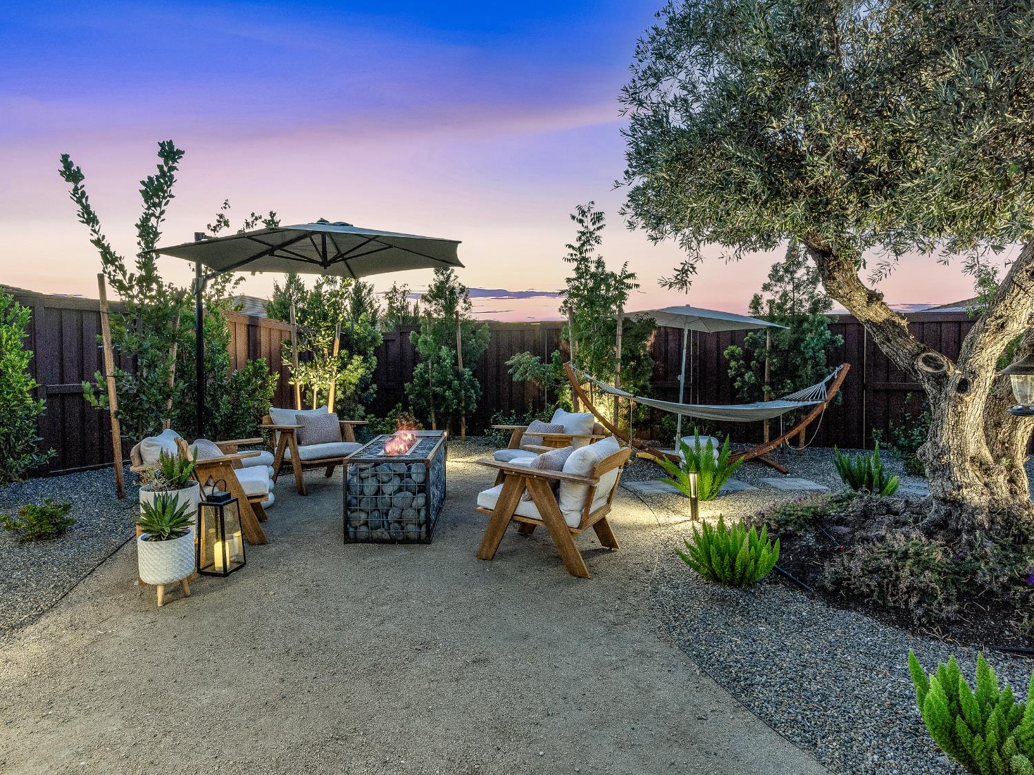 Folsom, California 95630, United States, 2 Bedrooms Bedrooms, ,2 BathroomsBathrooms,Residential,Active,212342