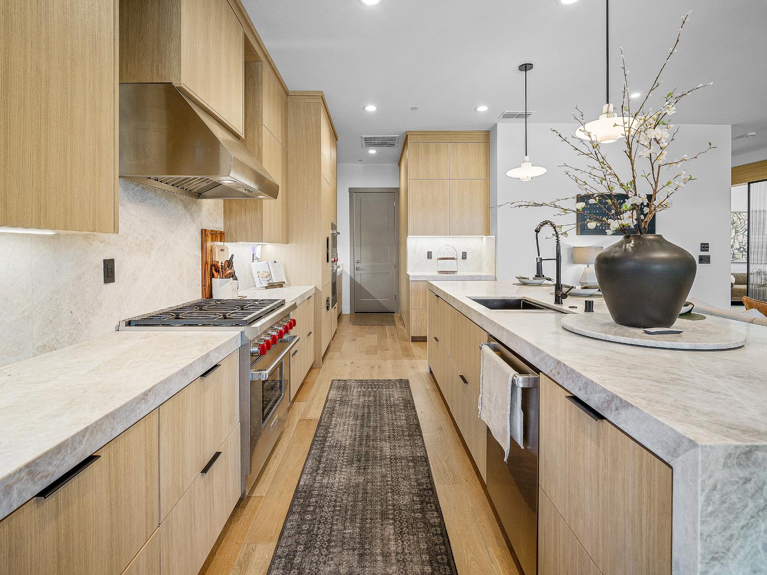 Folsom, California 95630, United States, 2 Bedrooms Bedrooms, ,2 BathroomsBathrooms,Residential,Active,212342