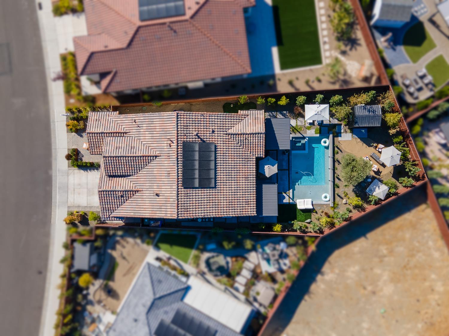 Folsom, California 95630, United States, 2 Bedrooms Bedrooms, ,2 BathroomsBathrooms,Residential,Active,212342