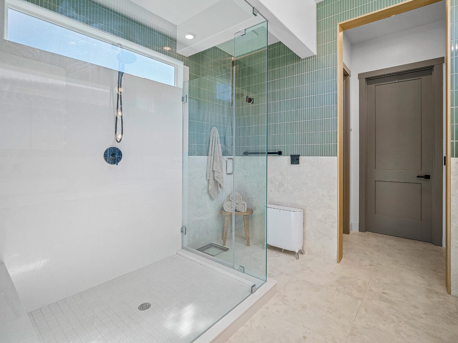 Folsom, California 95630, United States, 2 Bedrooms Bedrooms, ,2 BathroomsBathrooms,Residential,Active,212342