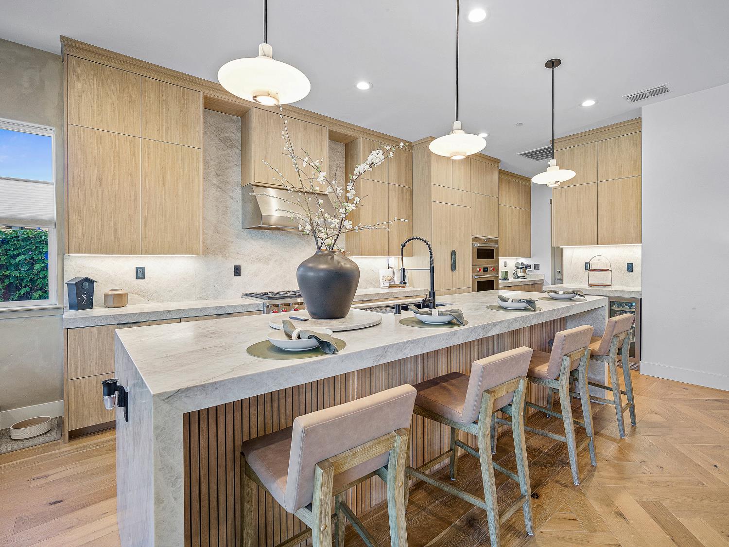 Folsom, California 95630, United States, 2 Bedrooms Bedrooms, ,2 BathroomsBathrooms,Residential,Active,212342