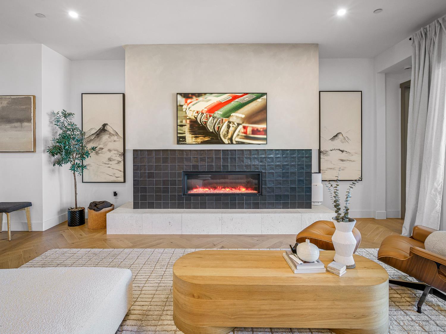 Folsom, California 95630, United States, 2 Bedrooms Bedrooms, ,2 BathroomsBathrooms,Residential,Active,212342