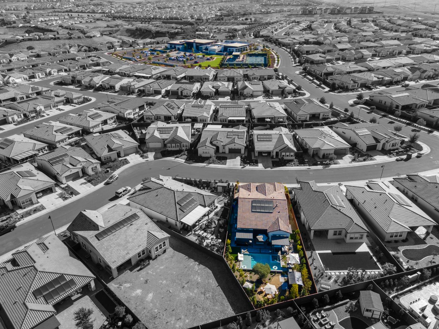 Folsom, California 95630, United States, 2 Bedrooms Bedrooms, ,2 BathroomsBathrooms,Residential,Active,212342