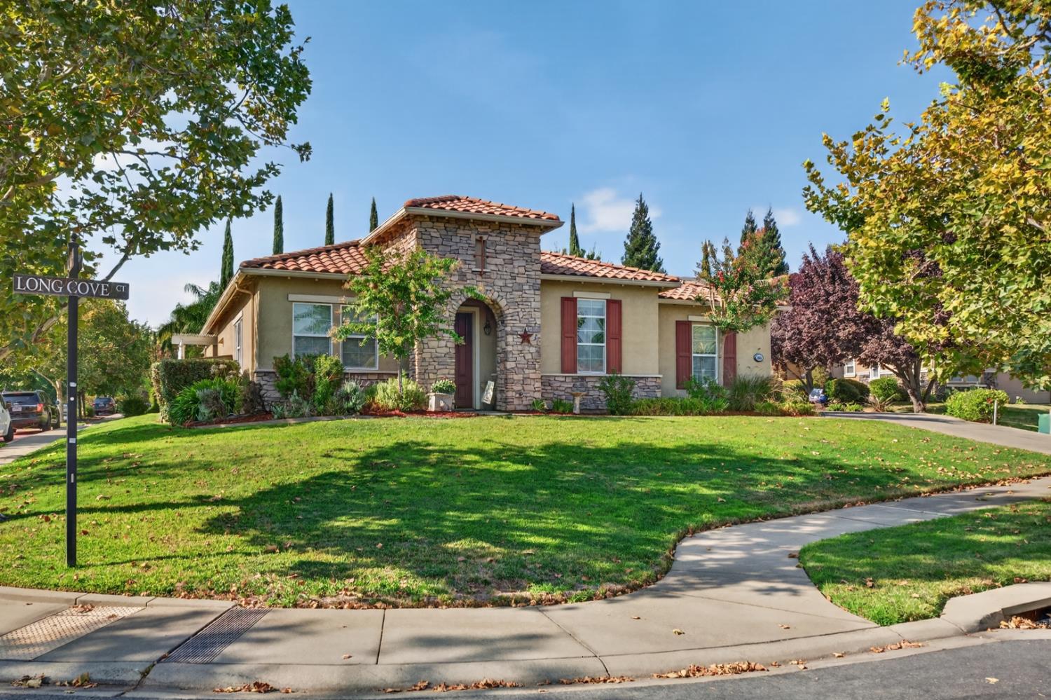 3605 Long Cove Court