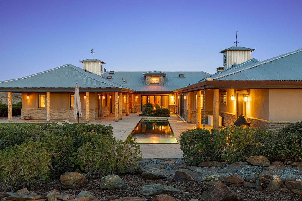 Photo of 5630 Grazing Hill Road, Shingle Springs, CA 95682 (MLS # 226004263)