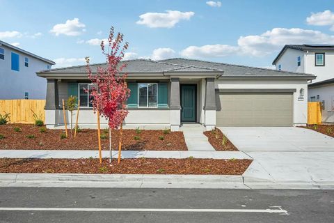 1509 Goldfish Way Sacramento CA 95832