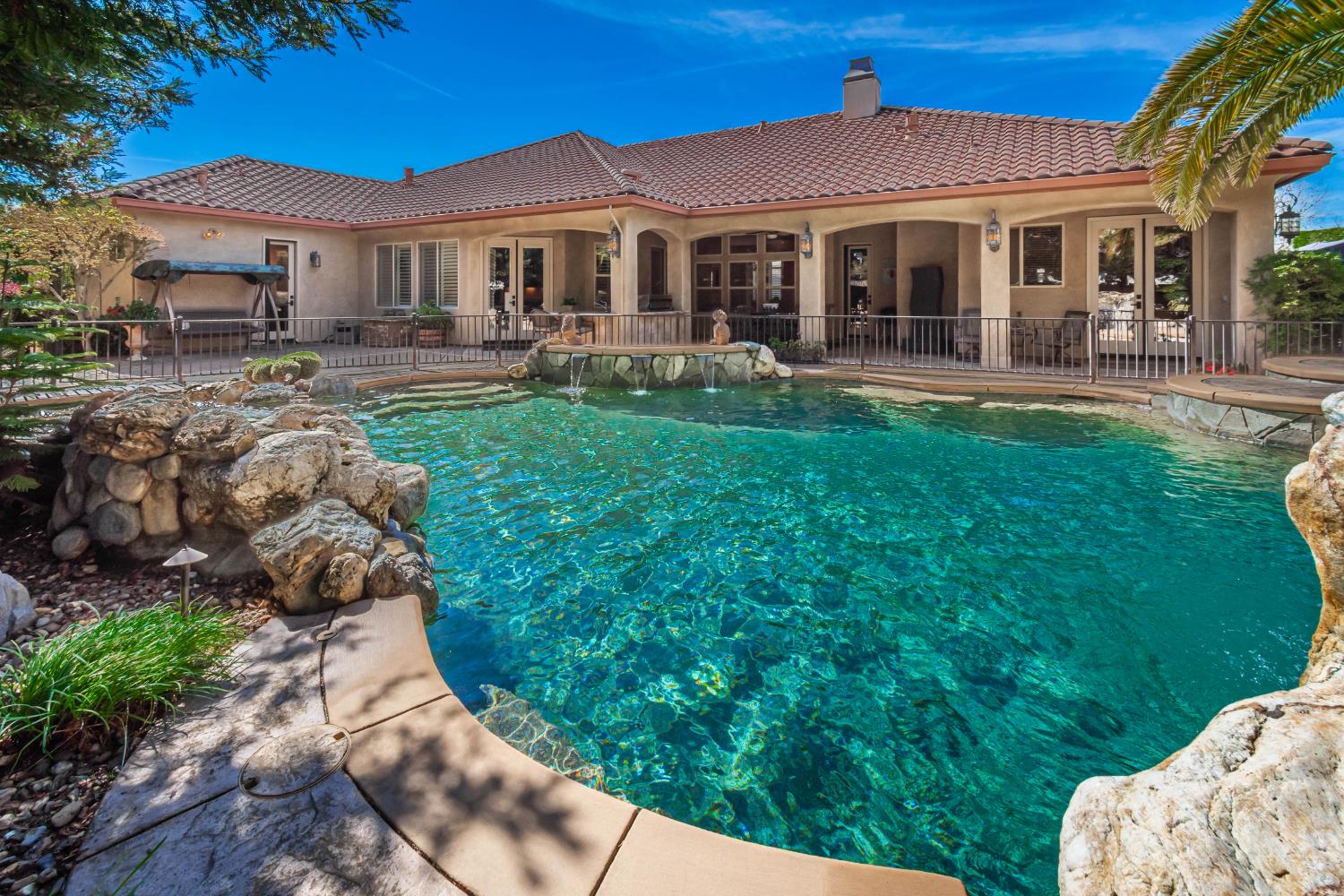 3813 Westchester Drive