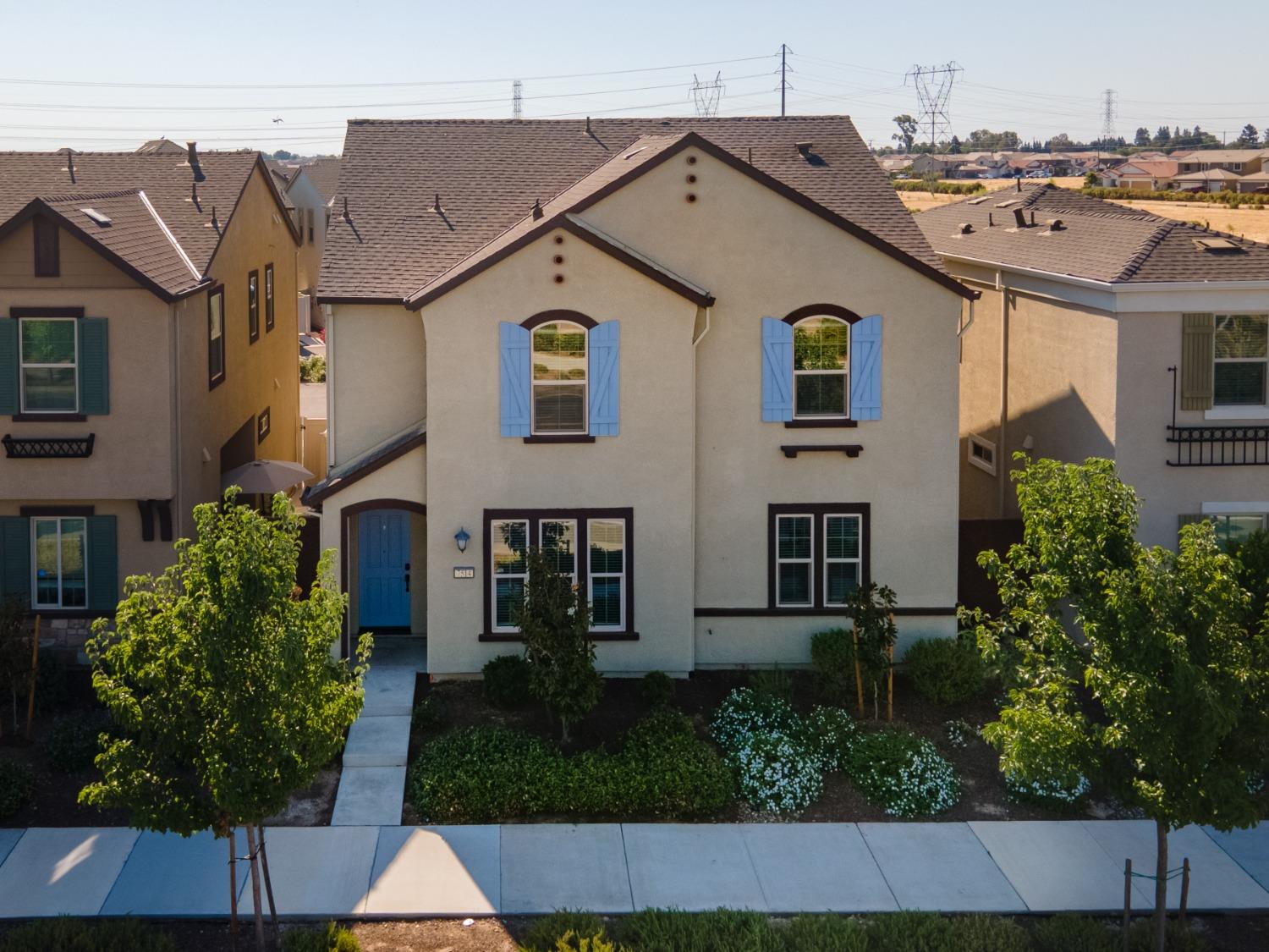 7514 Clear Lake Alley