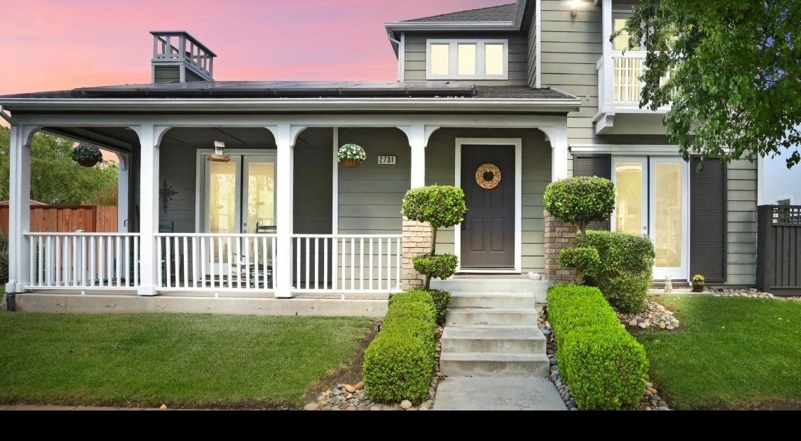 2731 Mocking Bird Lane