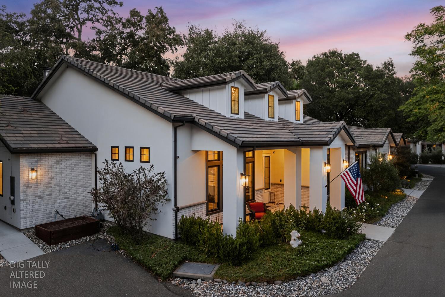 4332 Poseidon Lane