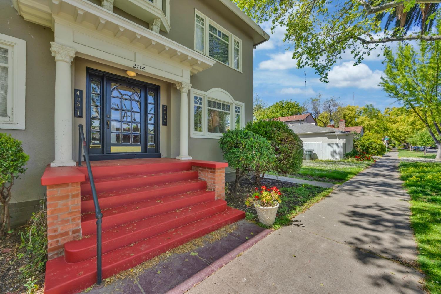 2114 23rd Street