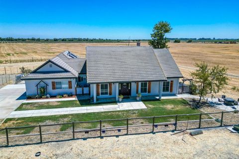 MLS: 225029552