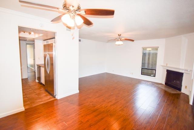 1039 Fulton Avenue 381