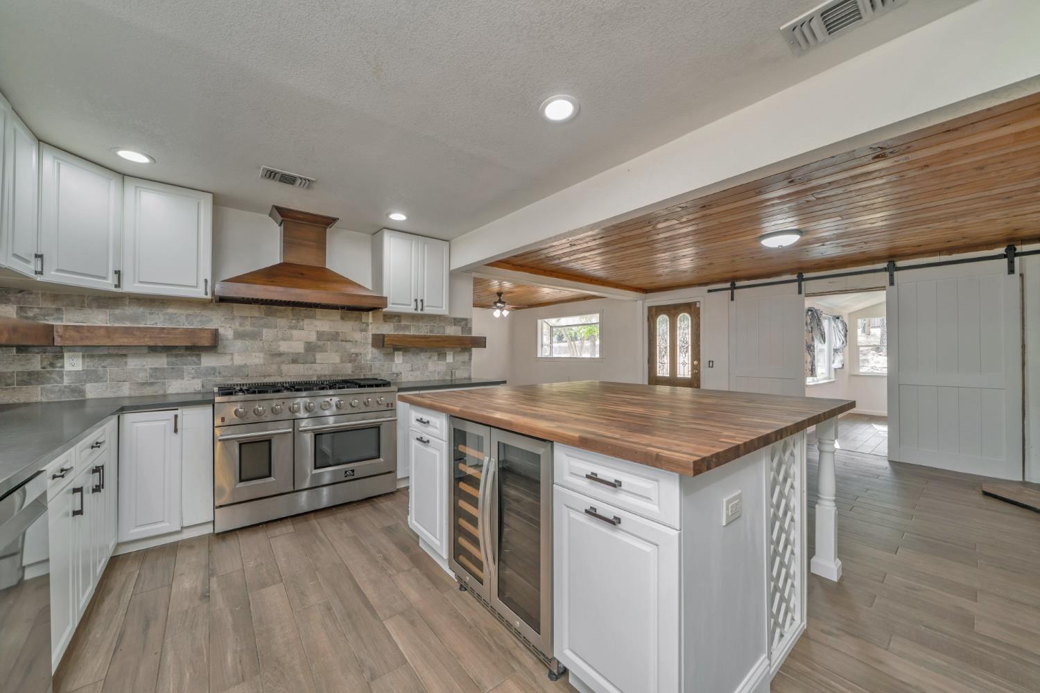 2446 Prado Vista Road