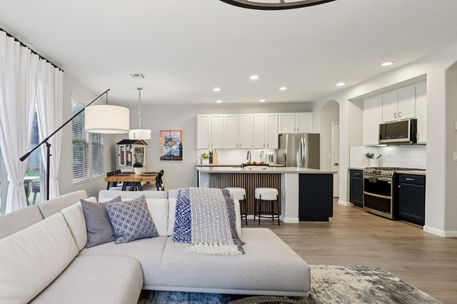 1040 Waterford Drive