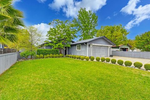 MLS: 225041952