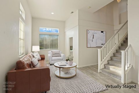 988 Padbury Court Galt CA 95632