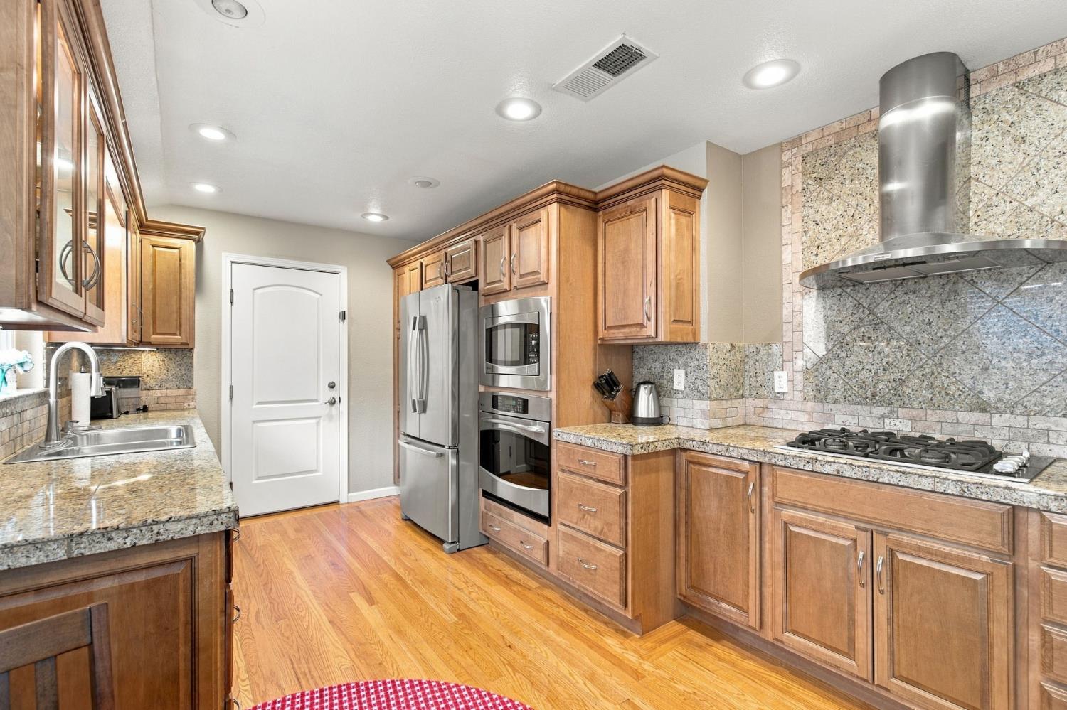 3228 Northwood Road