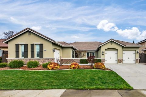 1409 W Colonial Parkway W Roseville CA 95661
