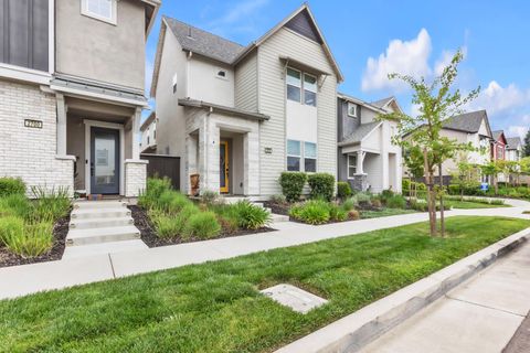 2692 Bathford Street Sacramento CA 95833