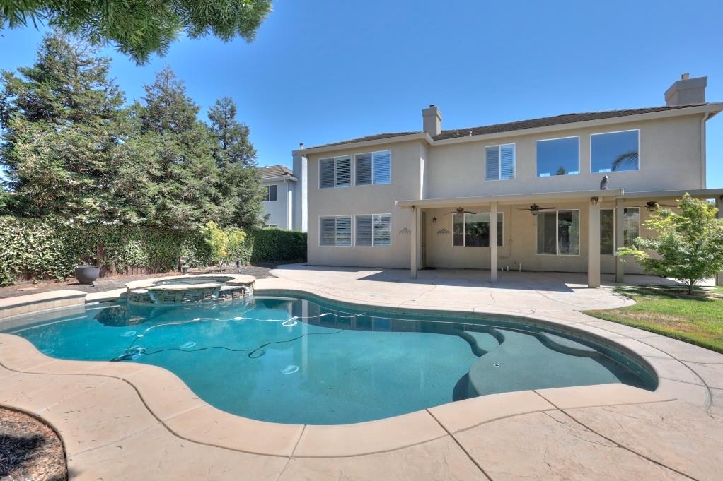 565 Bodeson Court