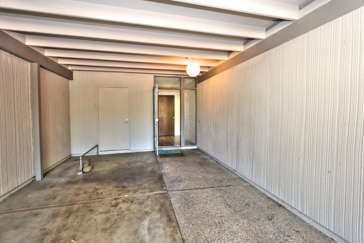 632 Hermosa Place