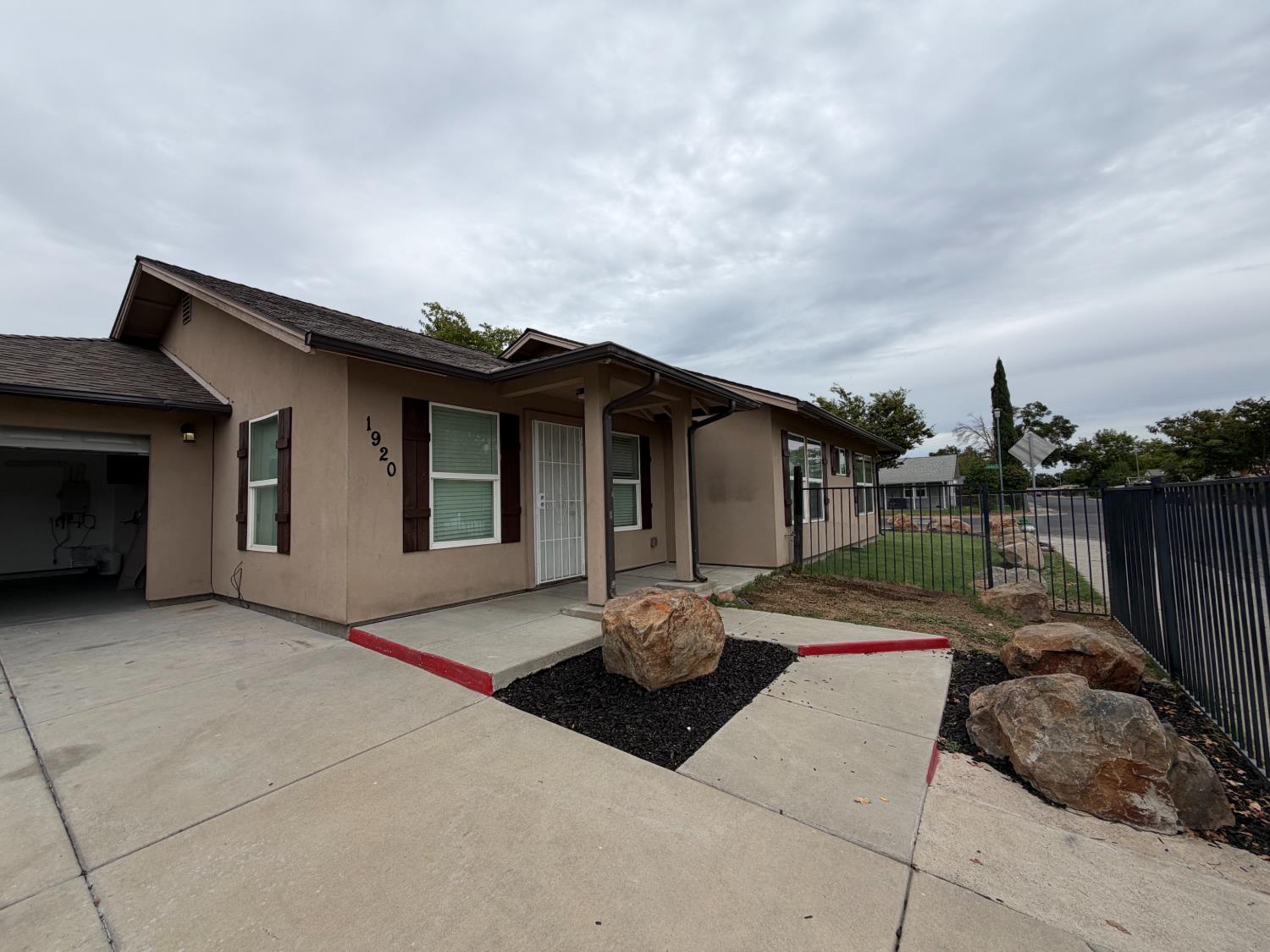 3901 Natoma Way