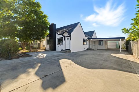 2370 19th Avenue Sacramento CA 95822
